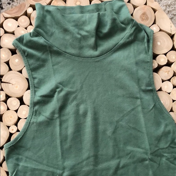 Free People sleeveless Turtleneck Small Green - Picture 3 of 4